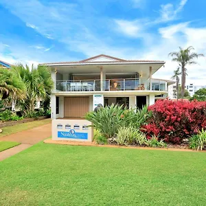 Nautilus Beachside , Bargara Australia