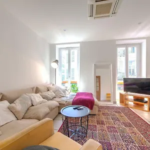 Lovely Large Familial In Nice, Minutes Walk To The Beach! , Nice France